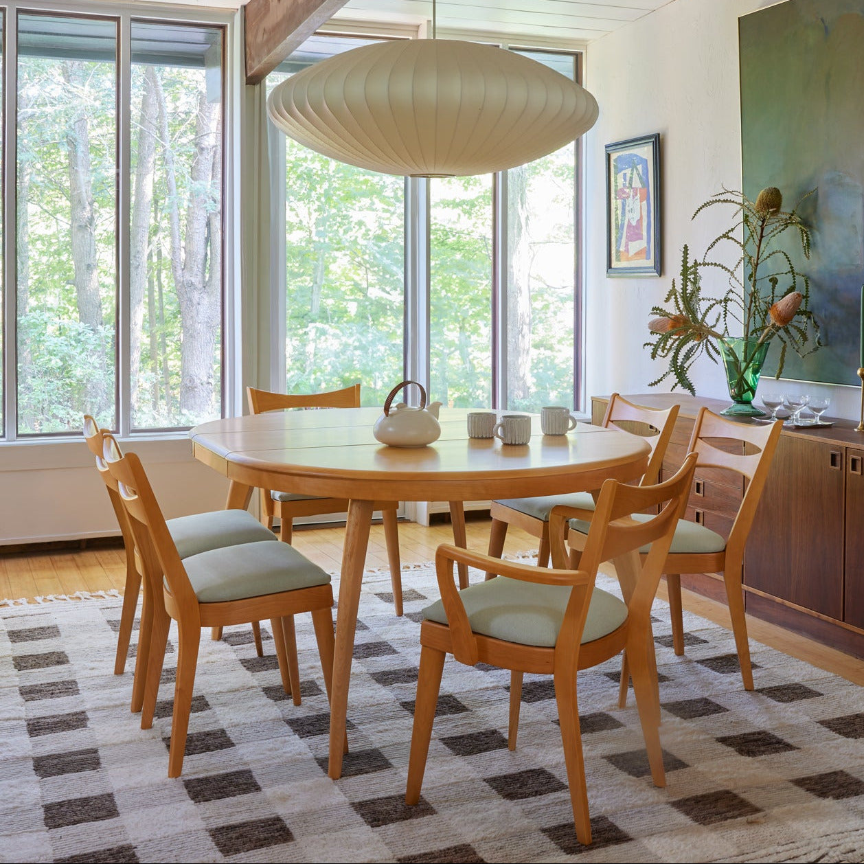 M 950 G 6-Seat Round Extending Dining Table – Heywood-Wakefield