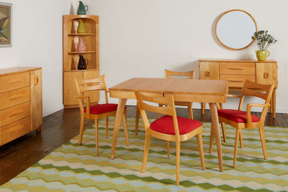 M 789 G 8-Seat Extending Dining Table
