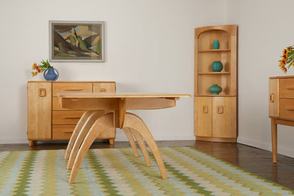 M 197 G Butterfly Drop-Leaf Dining Table