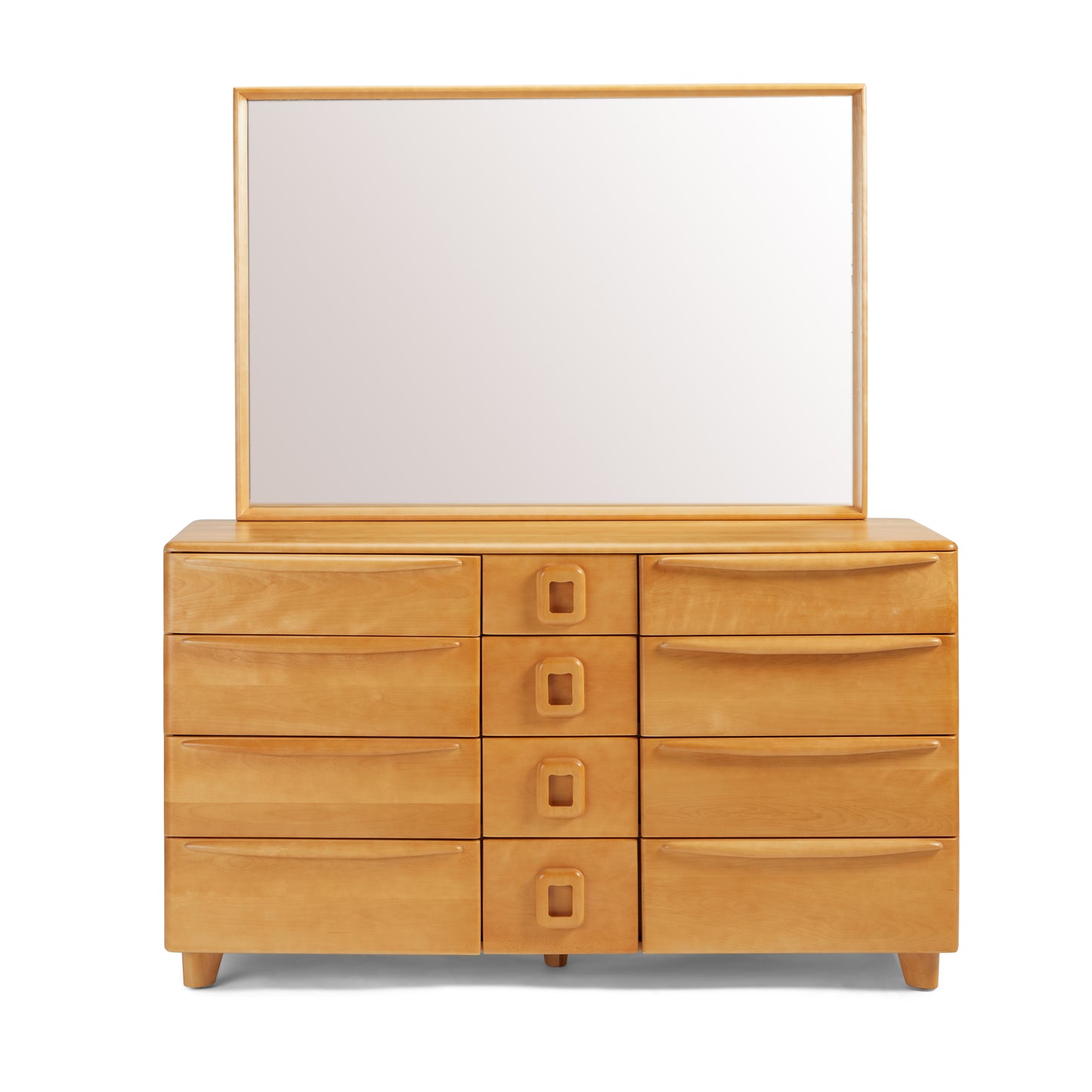 M 529 Encore Triple Dresser – Heywood-Wakefield M 529 Encore Triple Dresser – Heywood-Wakefield